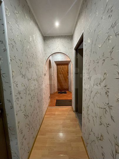 2-к. квартира, 61,9 м², 1/3 эт.