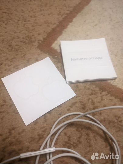 iPod Shuffle 3 4GB – Полный оригинальный комплект