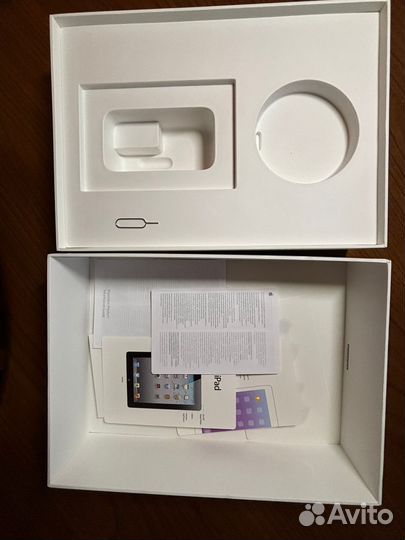 Планшет iPad 9.7