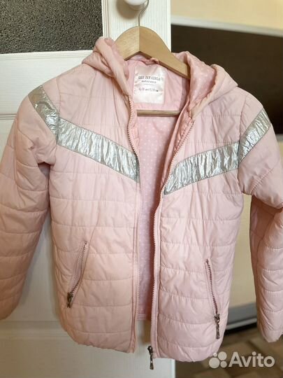 Отдам два пакета вещей на девочку 7-9 лет