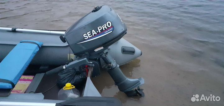 Надувная лодка