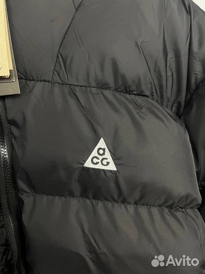 Пуховик Nike Acg