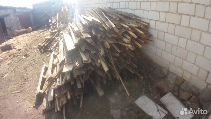 Дубовые дрова,обрезки