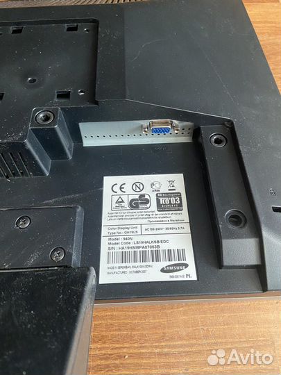 Монитор Samsung