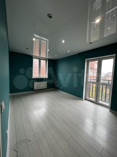 2-к. квартира, 52 м², 3/10 эт.