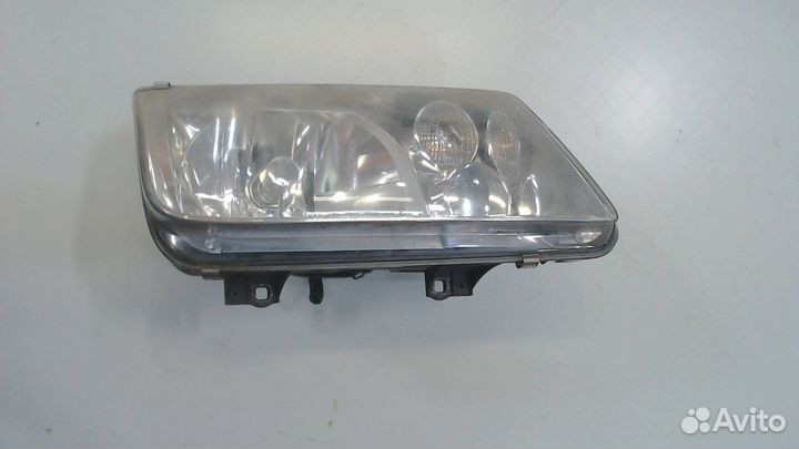 Фара (передняя) Volkswagen Bora, 1998