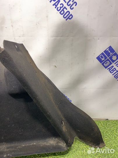 Обшивка багажника задняя левая Renault Fluence