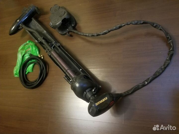 Троллинговый электромотор