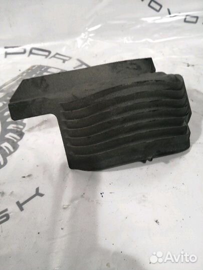 Пыльник пружины задний левый Audi A4 (B8, 8k5) 20