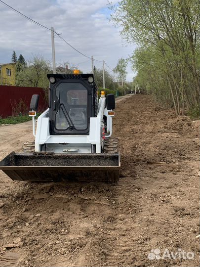 Аренда минипогрузчика гусеничного в Москве и мо