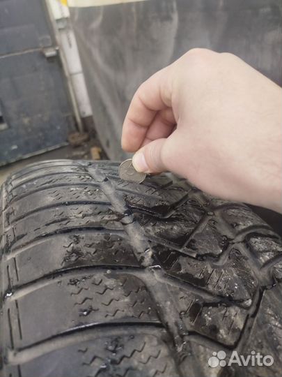 Bridgestone Blizzak RFT 245/50 R18 100H