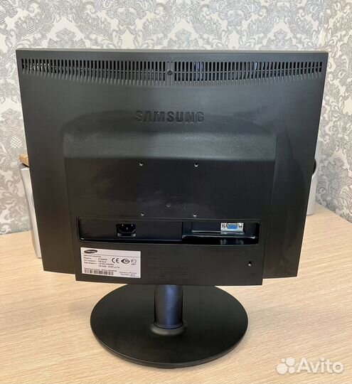 Продам монитор Samsung