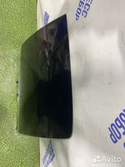 Стекло двери заднее правое Renault Symbol седан