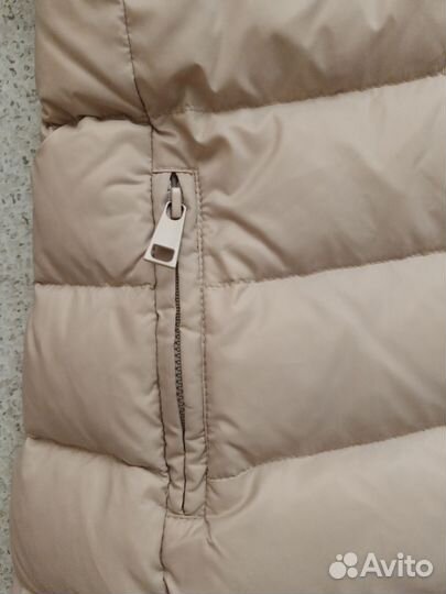 Пуховик женский Benetton