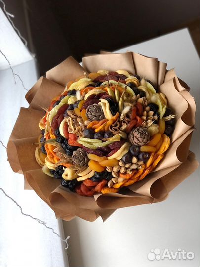 Букет из сухофруктов