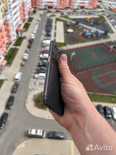 iPhone 8 Plus, 64 ГБ