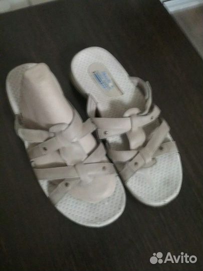 Сандали кожаные