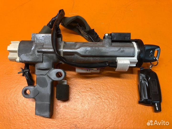 Замок зажигания Infiniti Qx56 JA60 5.6 бензин 2005