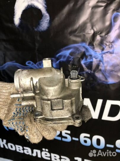 Термостат Mercedes A6112000715