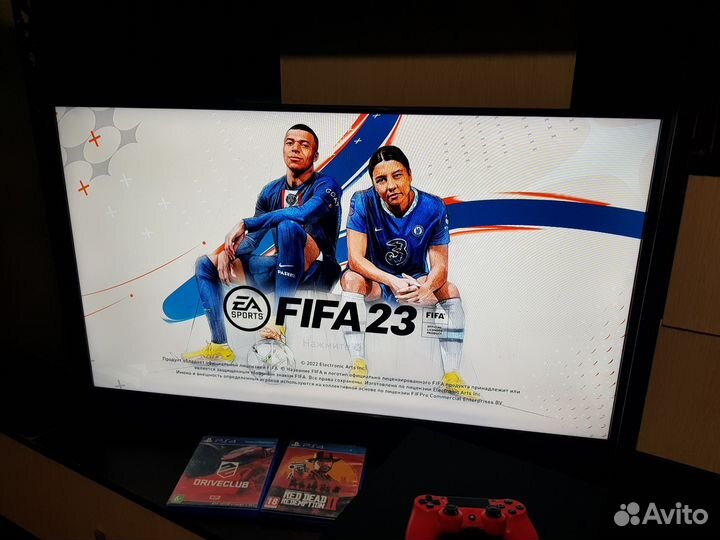 Обмен Sony PS4 Pro 1тб