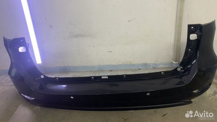 Бампер задний Toyota Fortuner