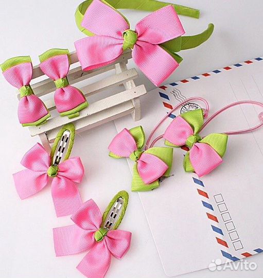 Комплект украшений для девочки