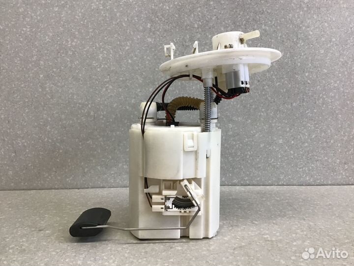 Насос топливный электрический Kia Rio 3 (QB) 2011-2017 311101R200