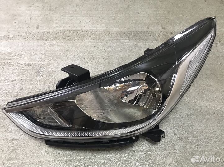Фара Hyundai Solaris 2 2017 - 2020