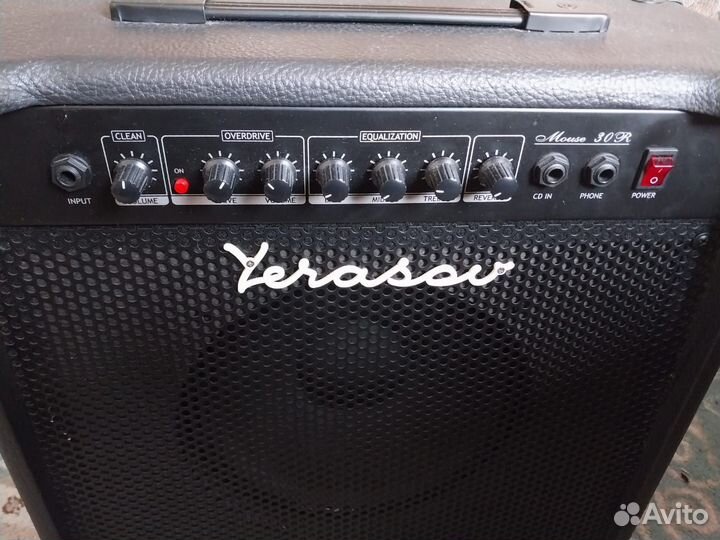 Комбоусилитель