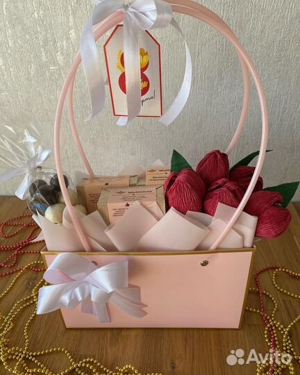 Тюльпаны, розы Для подарка. Ручная работа