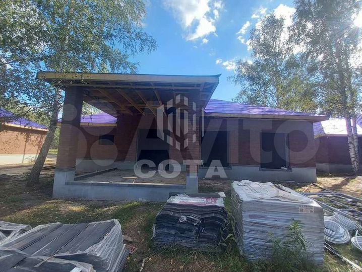 Коттедж 118 м² на участке 8 сот.