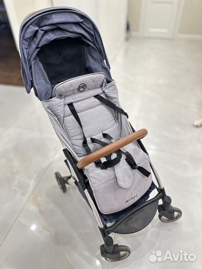 Прогулочная коляска ryan