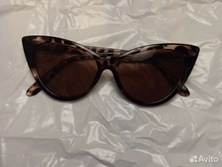 Солнцезащитные очки