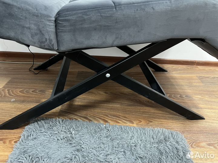 Кушетка для наращивания ресниц