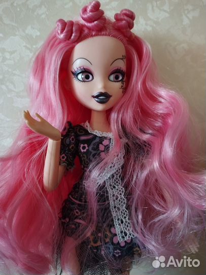 Куклa bratzilaz Angelica