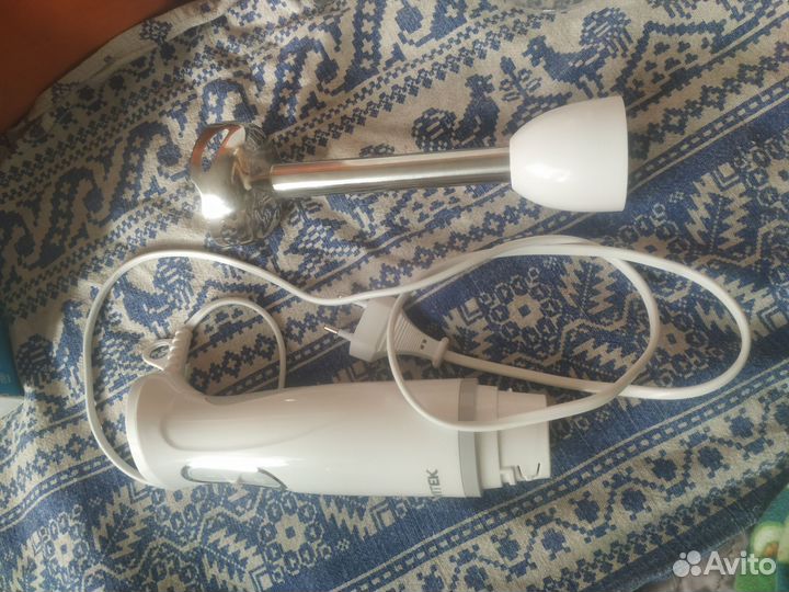 Блендер Vitek VT-3413 W 700Вт. Рабочий