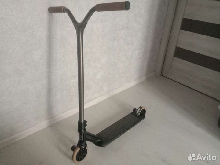 Трюковой самокат oxelo