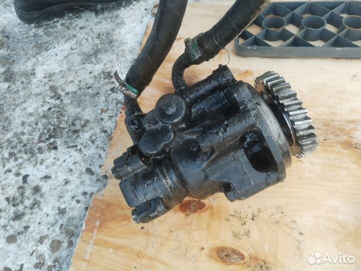 Насос гура исузу 4HK1/Isuzu 4HK1-T/2ух контурный