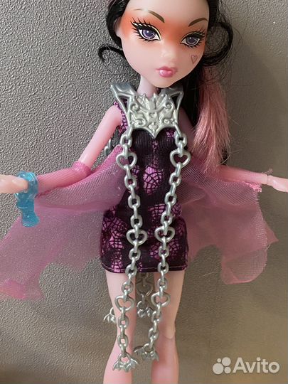Кукла Монстер Хай дракулаура
