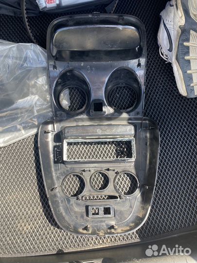 Центральная панель Лада Гранта