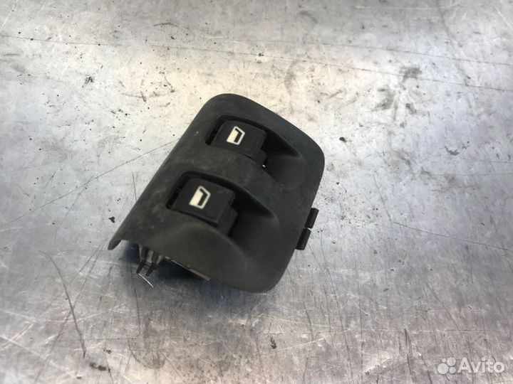 Блок управления стеклоподъемниками Peugeot 206