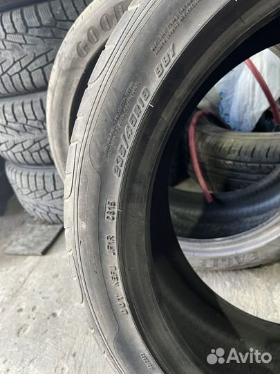 Goodyear Eagle F1 Asymmetric 2 235/45 R18 и 255/45 R18 98Y