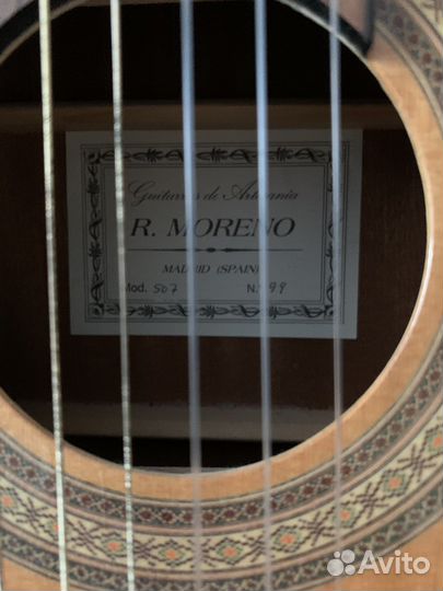 Акустическая гитара R. Moreno