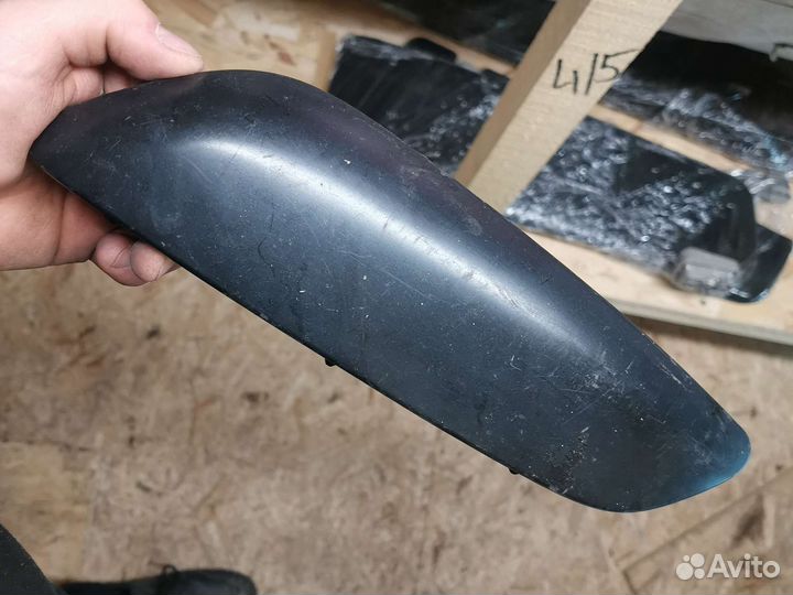 Молдинг переднего бампера левый Peugeot 207