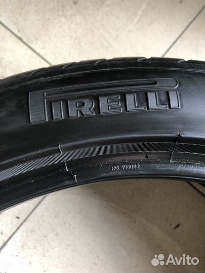 Pirelli P Zero 255/40 R20 и 285/35 R20 101W
