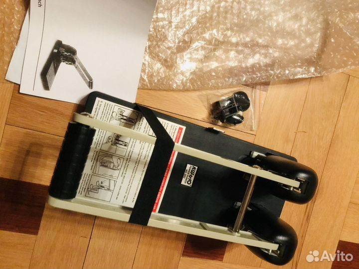 Дырокол супермощный на 150 листов