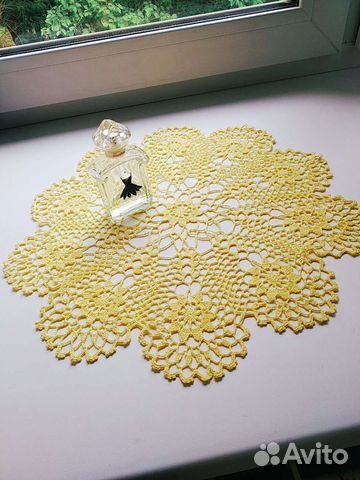 Салфетка новая декоративная.d 38см