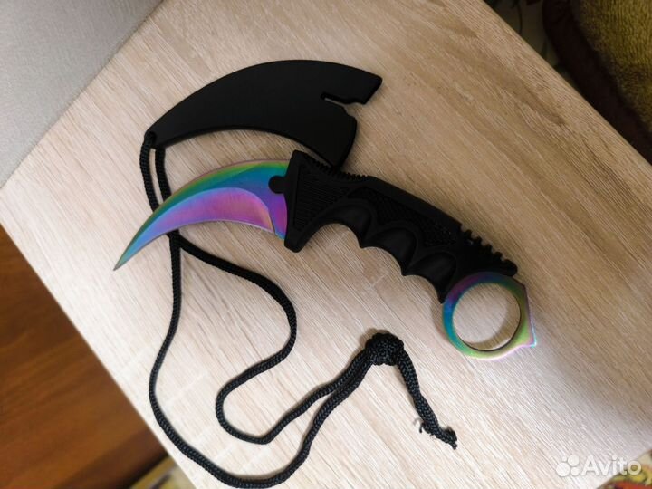 Изогнутый ножик 19 см