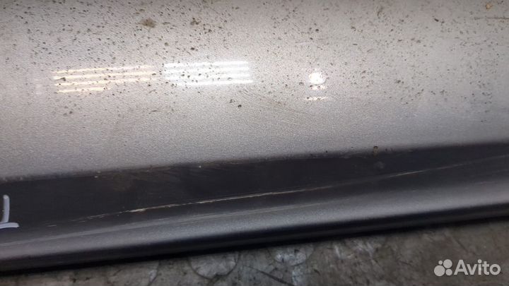 Накладка на порог правая передняя Mercedes C W204, 2010