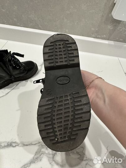 Осенние ботинки для девочки 26р